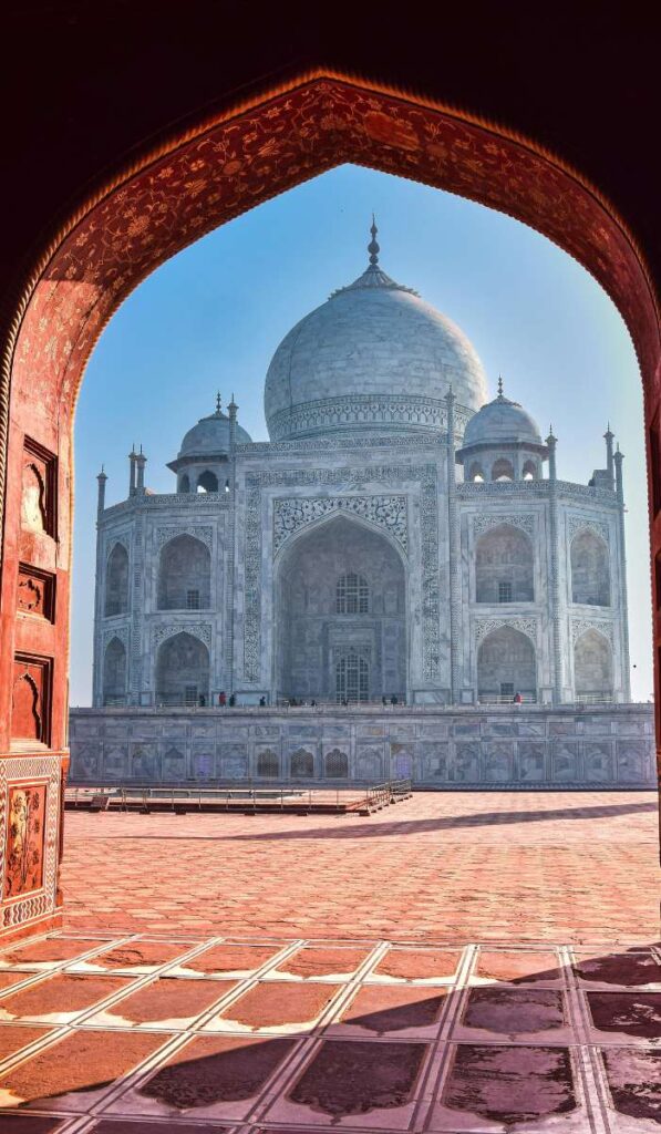 Taj Mahal Tours M